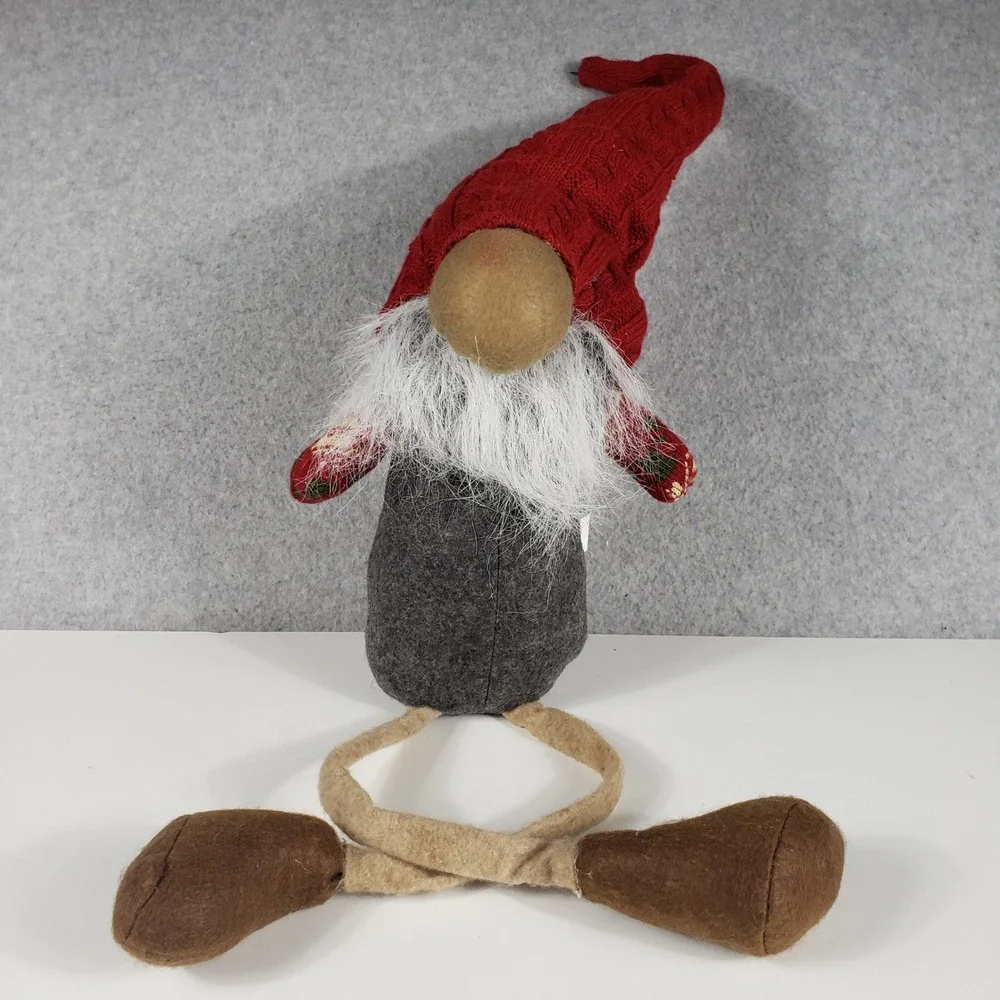 Christmas Gnome Shelf Sitter 31